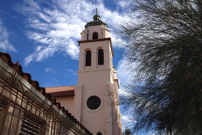 Phoenix Scavenger Hunt Adventure - Exploring Historic and Cultural Sites