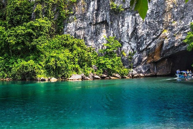 PHONG NHA & DARK Cave: Day Cave Tour in PHONG NHA - Accessibility and Recommendations