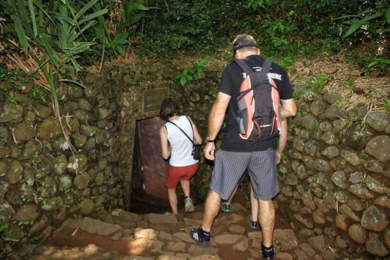 Phong Nha/Dong Hoi: DMZ Quang Tri, Vinh Moc Tunnels, Hue - Key Points