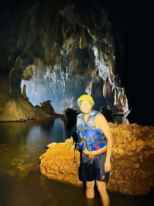 Phong Nha/Dong Hoi: Zipline Dark Cave & Phong Nha Cave Trip - Getting to Phong Nha and Dong Hoi