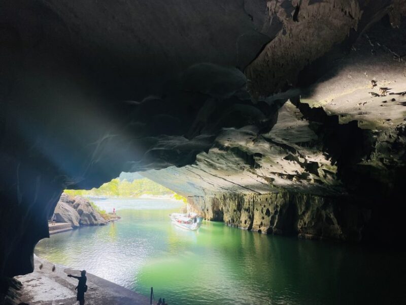 Phong Nha National Park Tour: Phong Nha Cave & Paradise Cave - Lunch at Local Restaurant