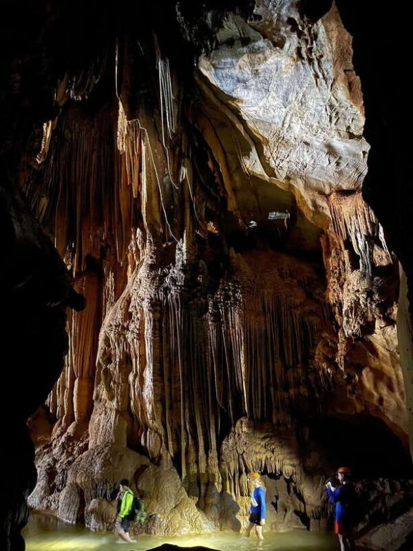 Phong Nha: Paradise Cave 4km Adventure - Challenging Terrain