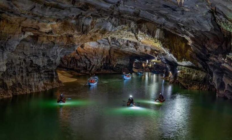Phong Nha: Phong Nga Cave Expedition 4.5 Km by Kayak - Exploring the Stalactite System