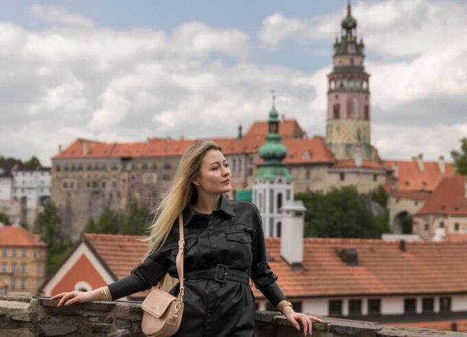 Photo Session in Cesky Krumlov - Location and Accessibility