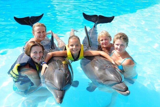 Photo Session With Dolphins With Transfer in Hurghada - Participant Accessibility