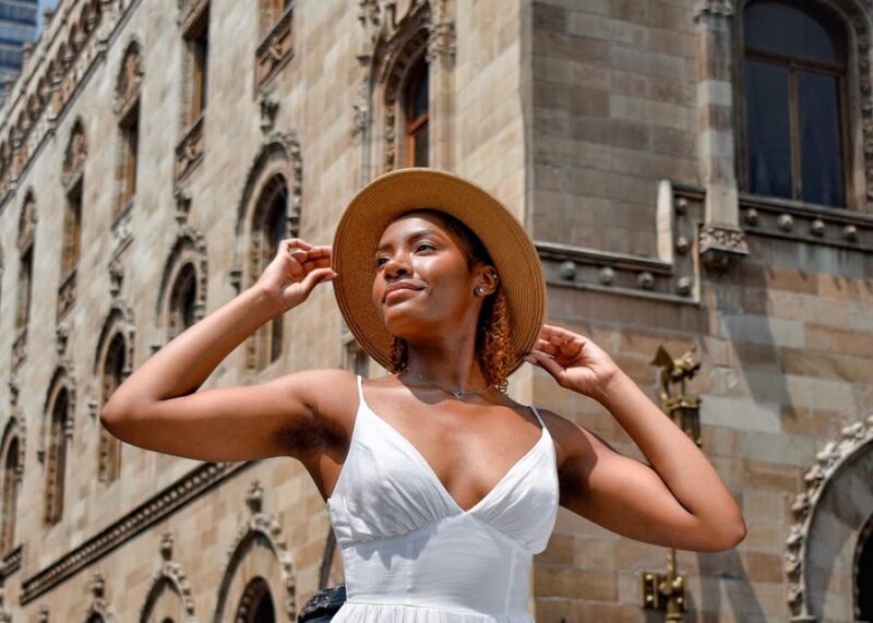 Photo Shoot: Exclusive and Private Portraits in Mexico City - Language and Host Information