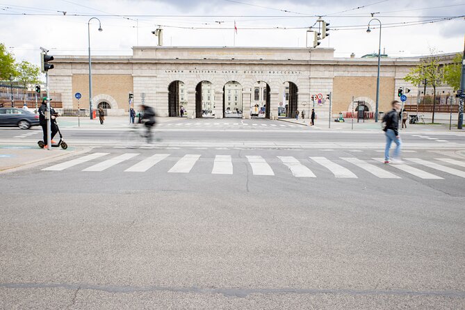 Photo Tour to the Most Beautiful Buildings in the City of Vienna - Guide Information