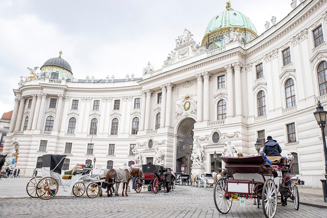 Photo Tour to the Most Beautiful Buildings in the City of Vienna - Sights to See
