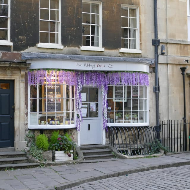 Photo Tours in Bath: Walking Tour With Local Expert Guide - Good To Know