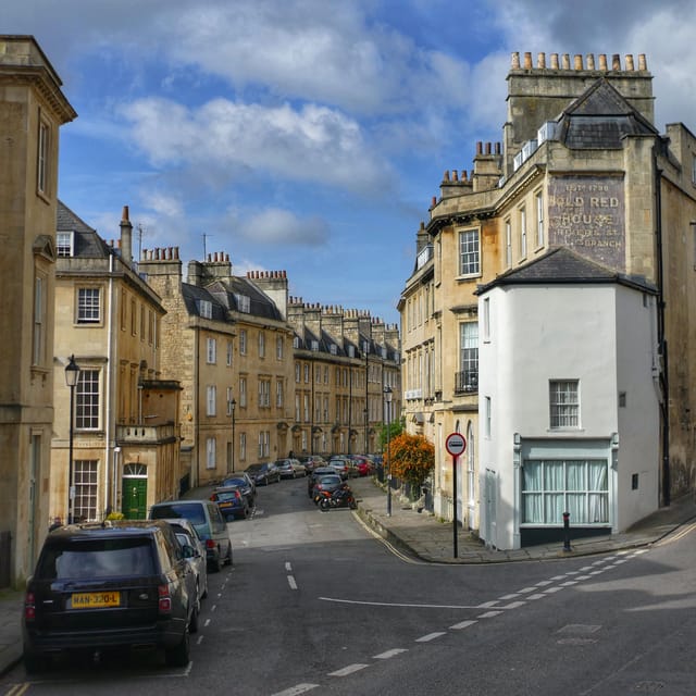 Photo Tours in Bath: Walking Tour With Local Expert Guide - Meeting Point and Accessibility