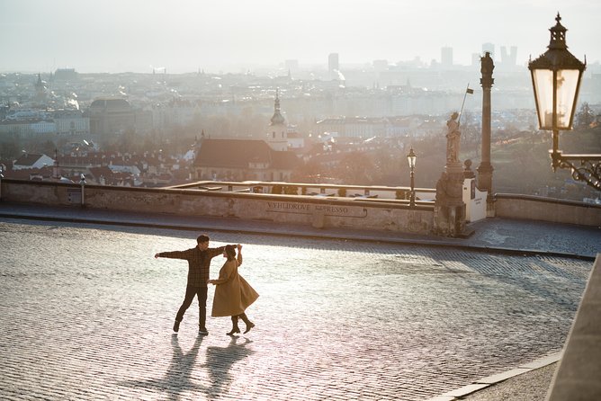 Photo Walking Tour in Prague - Inclusions