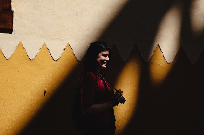 Photographic Walk Through the Old Town of Las Palmas - Experiencing the Vibrant Mercado Central