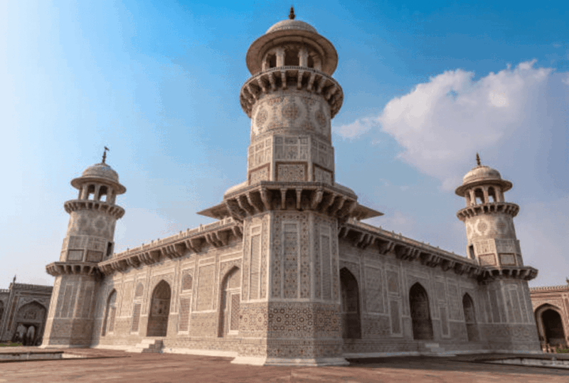 Photography Tour Agra - Pickup and Dropoff