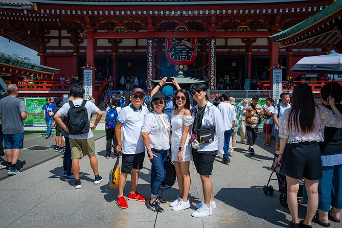 Photography Tour in Tokyo - Capturing the Iconic Kaminarimon Gate