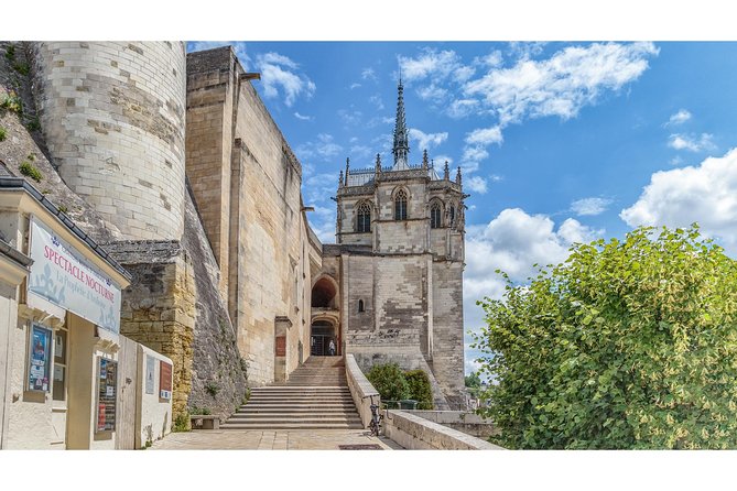 Photography Tour of Château Amboise - Meeting Details