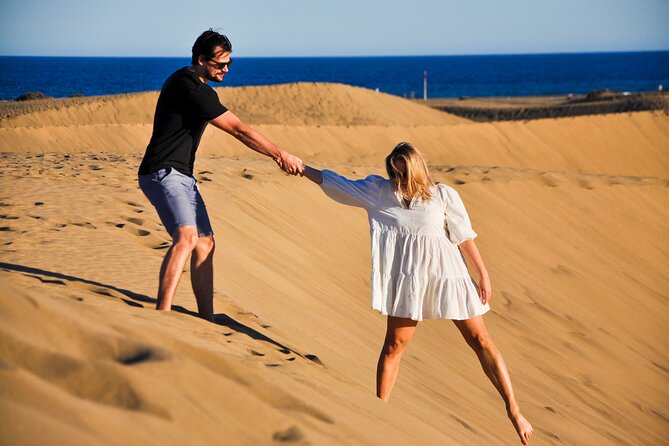Photoshoot at Dunas Maspalomas in Desert Beach Ocean View - Accessibility and Participation