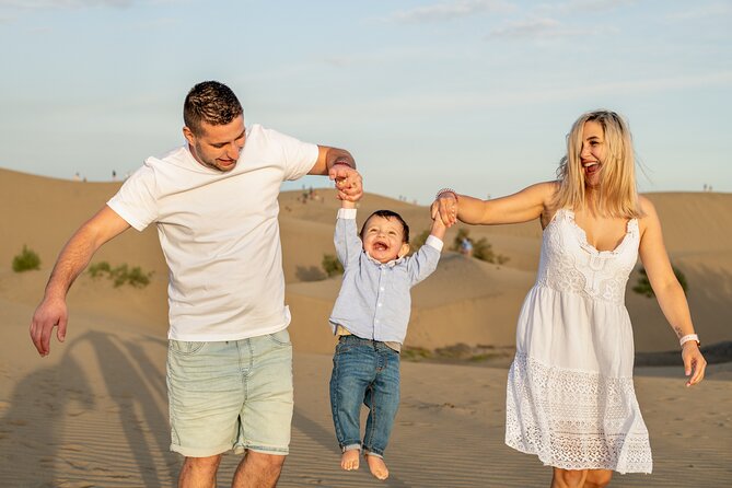 Photoshoot at Dunas Maspalomas in Desert Beach Ocean View - Positive Guest Experience