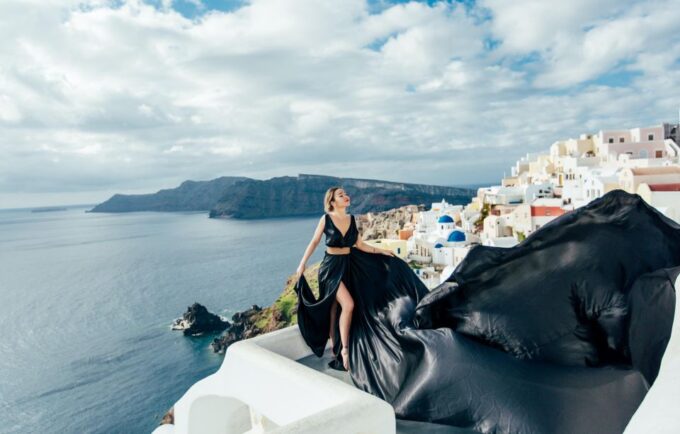 Photoshoot in Santorini With Flying Dress - Feel Like a Top Model