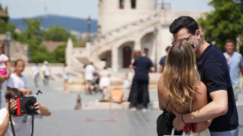 Photoshoot Tours With Professional Phototographer - Budapest - Meeting Point