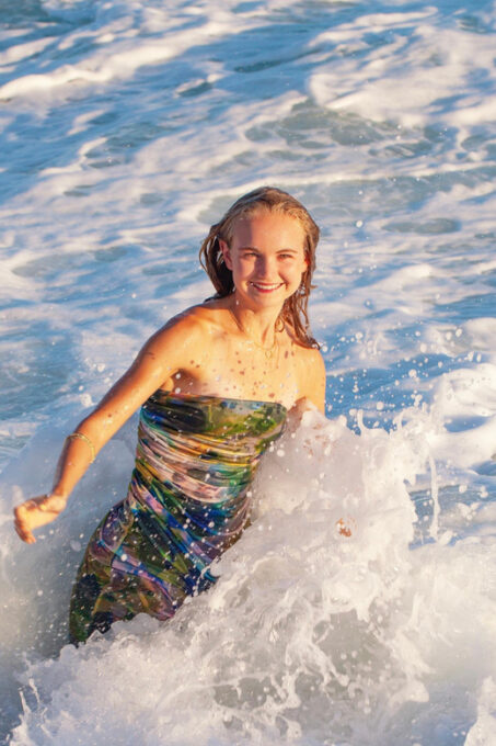 Photoshoot “Trash the Dress” in Nice, France - Cost and Duration