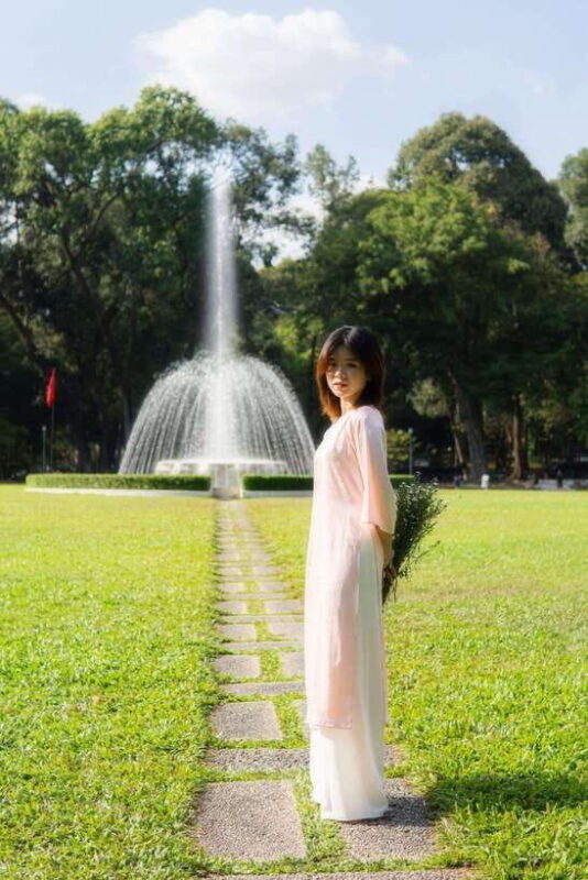 Photoshoot With A Talented Photographer Tour In Da Nang City - Capturing the Architectural Wonders