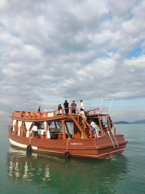 Phra Apai; Hong Island Sunset Cruise, Phang Nga Sunset - Admiring Stunning Natural Landscapes