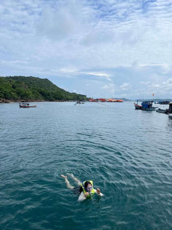 Phu Quoc: 3 Islands Trip – Xuong - Gam Ghi - May Rut Island - Swimming and Snorkeling Activities
