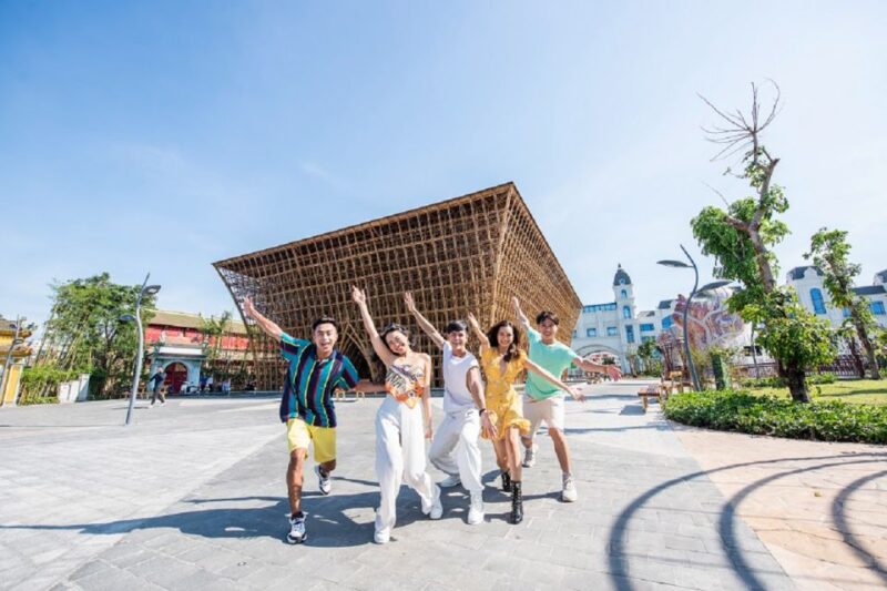 Phu Quoc: Grand World Entry Ticket - Attractions and Experiences