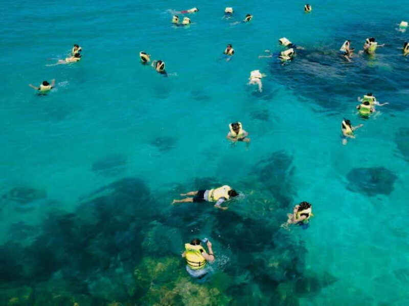 Phu Quoc Island Tour: Snorkeling, Aquatopia & Cable Car - Snorkeling at Gam Ghi Island