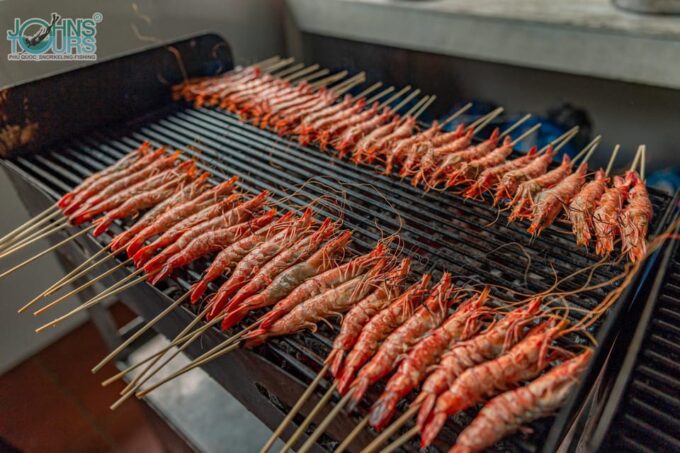 Phu Quoc: Snorkeling & Sunset BBQ Dinner on Island - Speedboat Cruise