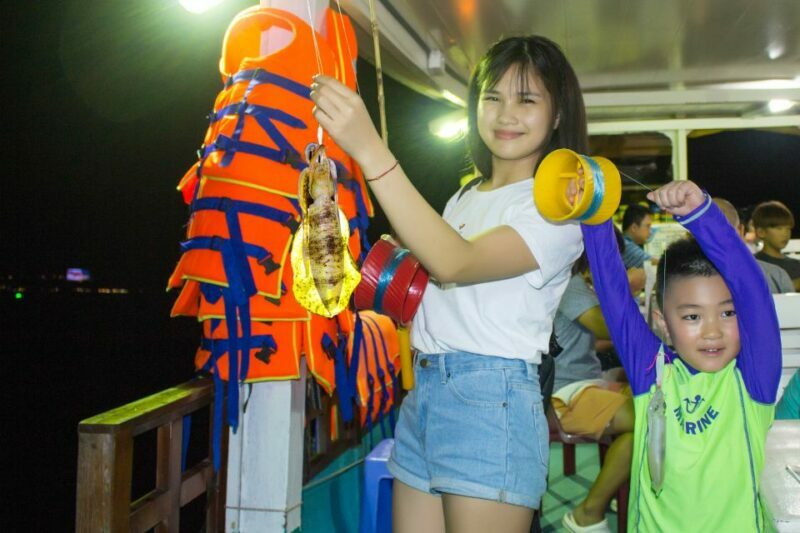 Phu Quoc Sunset and Night Squid Fishing with Dinner - What to Expect on the Tour