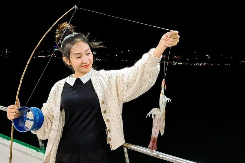 Phu Quoc: Sunset and Squid Fishing Boat Tour With Dinner - Activity and Duration