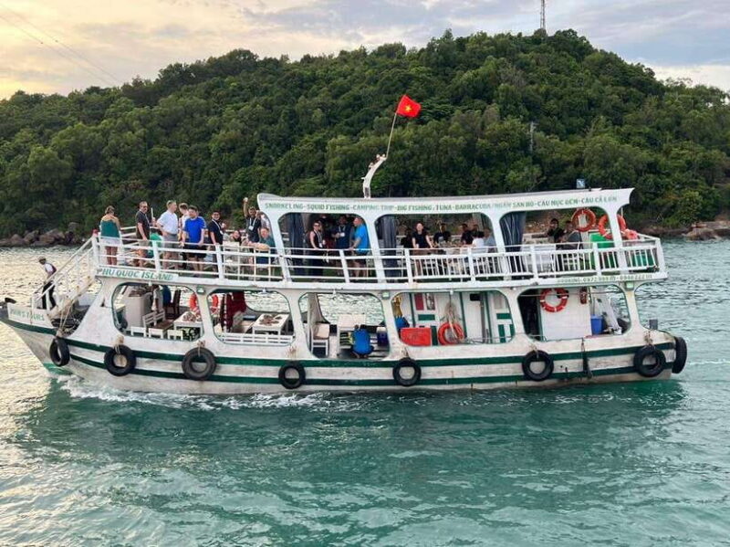 Phu Quoc: Sunset & Night Squid Fishing Tour - Getting to the Boat