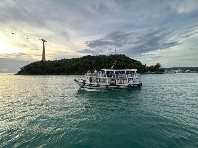 Phu Quoc: Sunset & Night Squid Fishing Tour - Sunset Cruise to the Fishing Spot