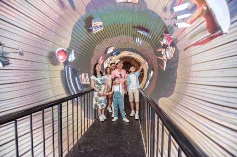 Phu Quoc: Vinwonders Entry Ticket With Optional Safari - Thrilling Rides and Attractions