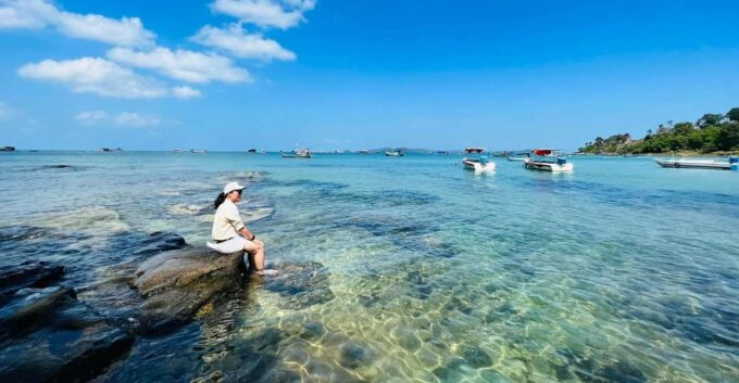 Phu Quocs Northern Islands & Kayak Adventure: Explore Now - Relaxing at Starfish Beach
