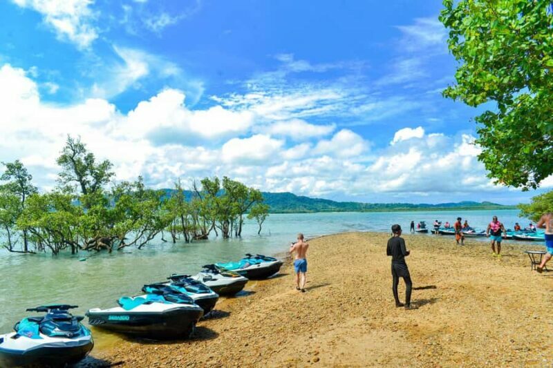 Phuket: 5 or 8-Island Jet Ski Tour with Lunch and Transfer - Who Will Enjoy This Tour?
