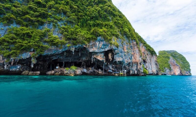 Phuket: Amazing Andaman Sea Phi Phi, Maya & Maiton Island - Snorkeling in Pileh Lagoon