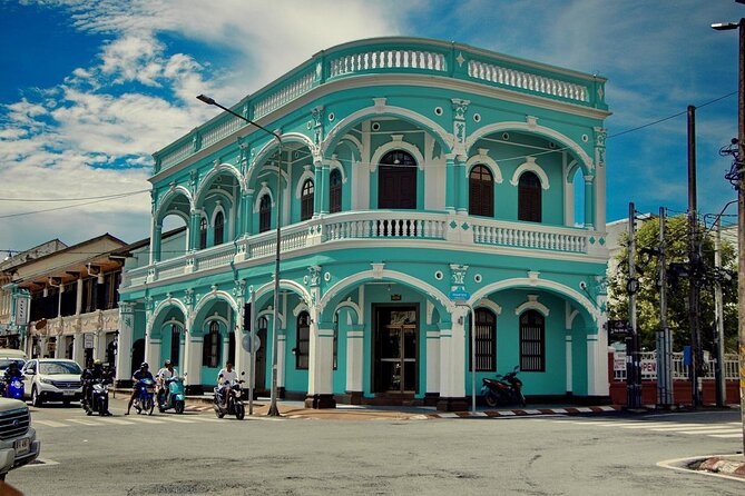 Phuket Best Experience City Tour - Key Points