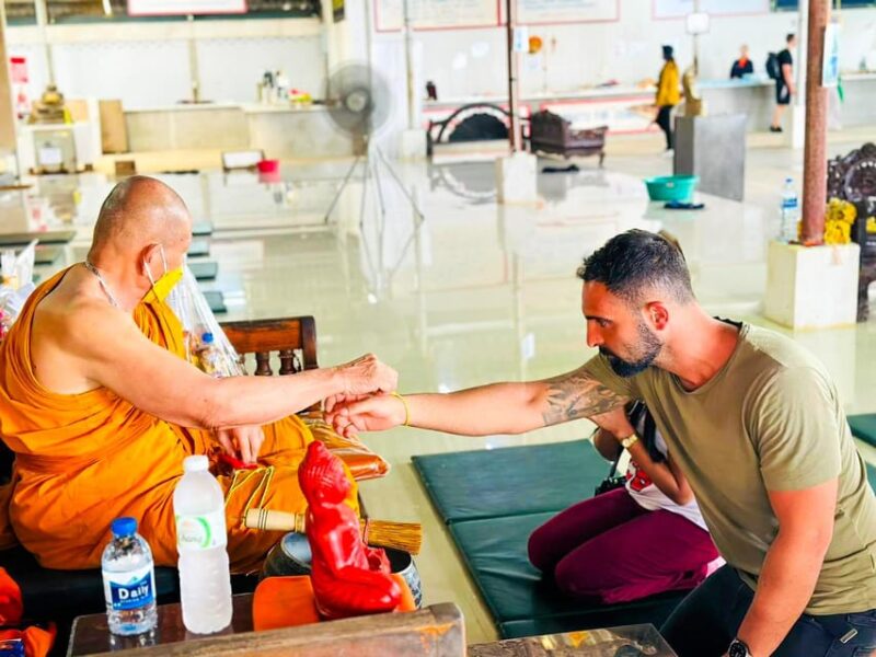 Phuket: Big Buddha Phuket & Wat Chalong & Town Tour Guided - Exploring Karon Viewpoint