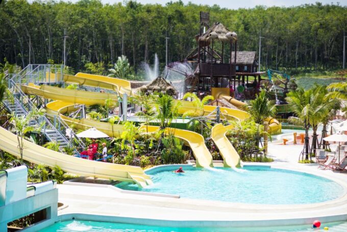 Phuket: Blue Tree Water Park and Beach Club With Transfer - Customer Feedback and Ratings