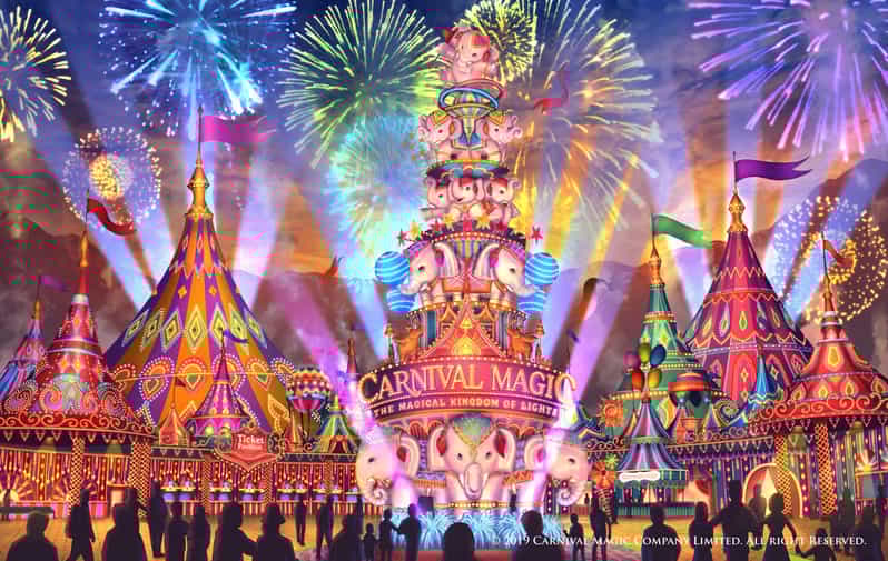 Phuket: Carnival Magic Show + Buffet Dinner - Highlights of the Experience