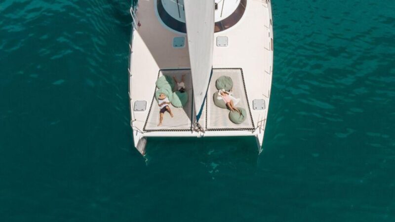Phuket Charters: 6-Day Cabin Adventure - Amenities On-Board