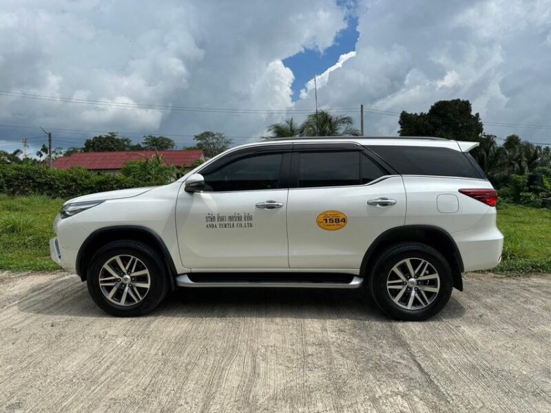 Phuket City: Private Transfer To/From Phuket Airport - Driver and Experience