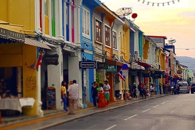 Phuket City Tour Half Day ( Best Seller ) 7 Points - Meeting and Pickup
