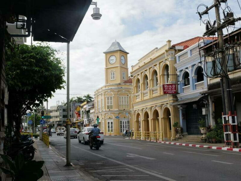 Phuket City Tour with Viewpoints, Temples & Elephant Feeding - Exploring Phuket’s Natural Beauty