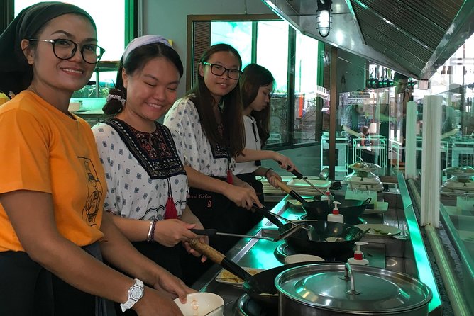 Phuket Cooking Class - Accessibility and Cancellation Policy