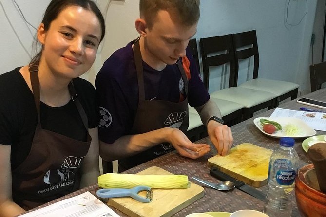 Phuket Easy Thai Cooking Class and Market Tour - Guest Feedback and Ratings