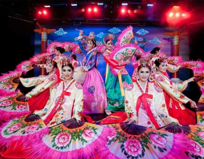 Phuket Enchanting Cabaret Night Experience - Customization Options