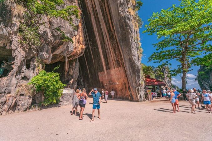 Phuket: Exclusive Trip 2 Days & 1 Night Phi Phi - James Bond - Visiting Maya Bay